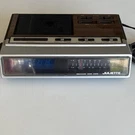 Juliette Electronic Solid State Am/fm Clock Radio EL-1988 Snooze Alarm Sleep. Fixed Price $23.68.