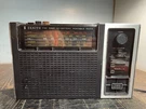 Vintage Zenith Five Band Radio, Model RF88Y Tested. Fixed Price $17.00.