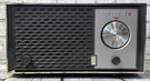 Vintage Zenith H722 Fm Tube Radio 1950S Mid-century Powers On Read As Is. Fixed Price $47.39.