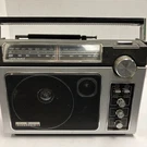 Vtg Super Radio Ii General Electric 7-2885F Long Range Am/fm Works. Fixed Price $39.99.